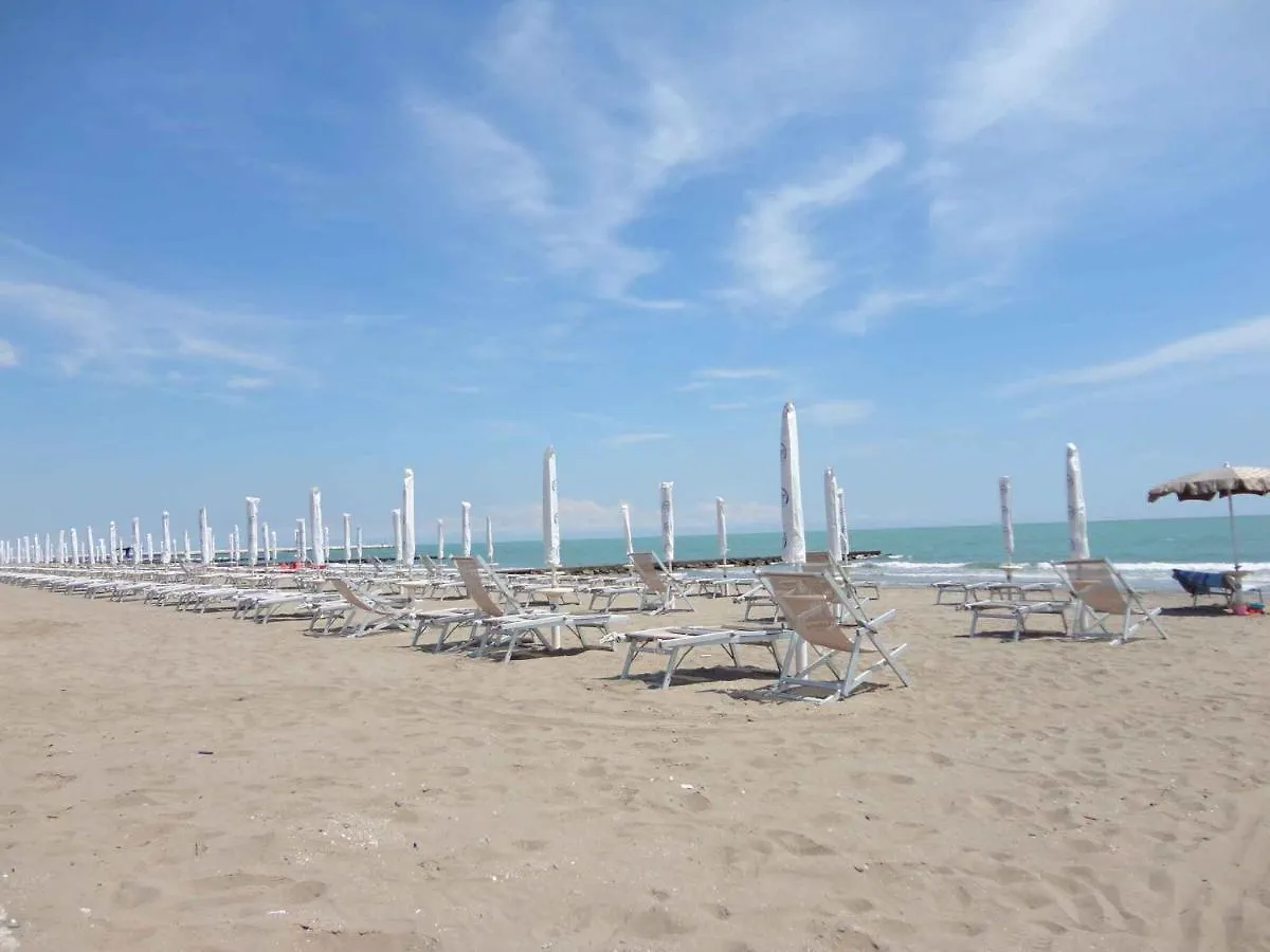 Apartments Porto Santa Margherita 40282 איטליה